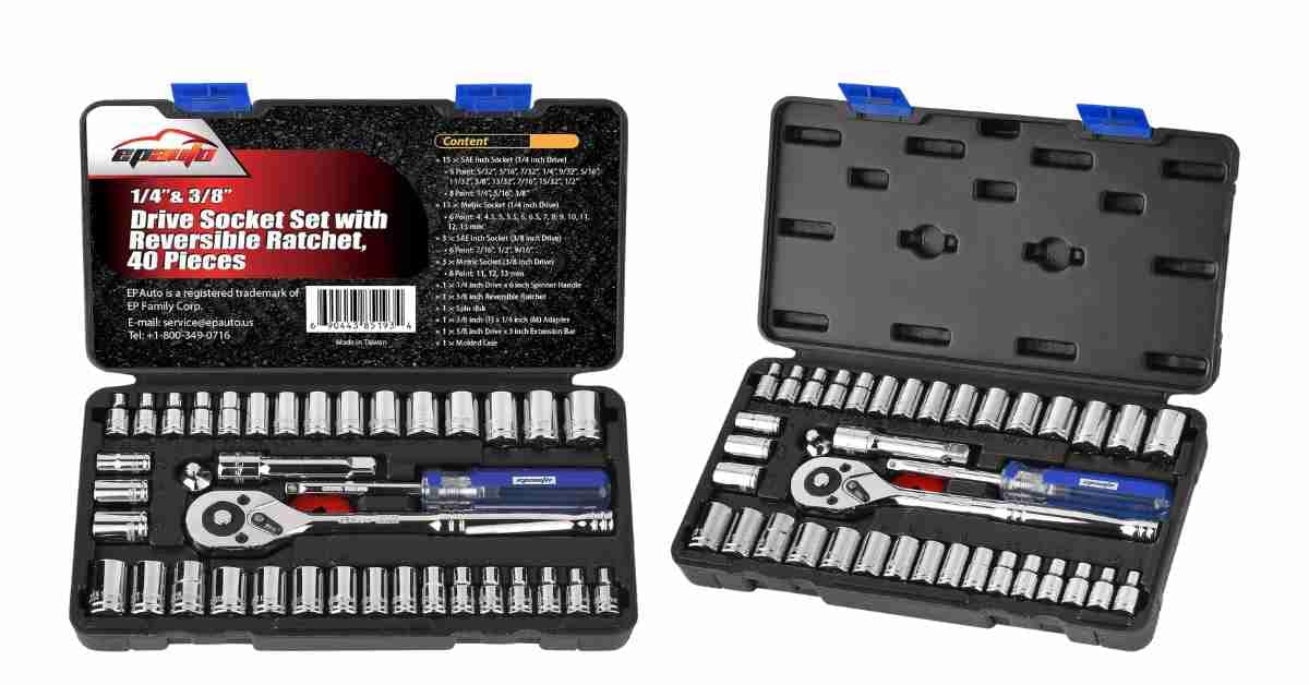 Ratcheting Socket Set